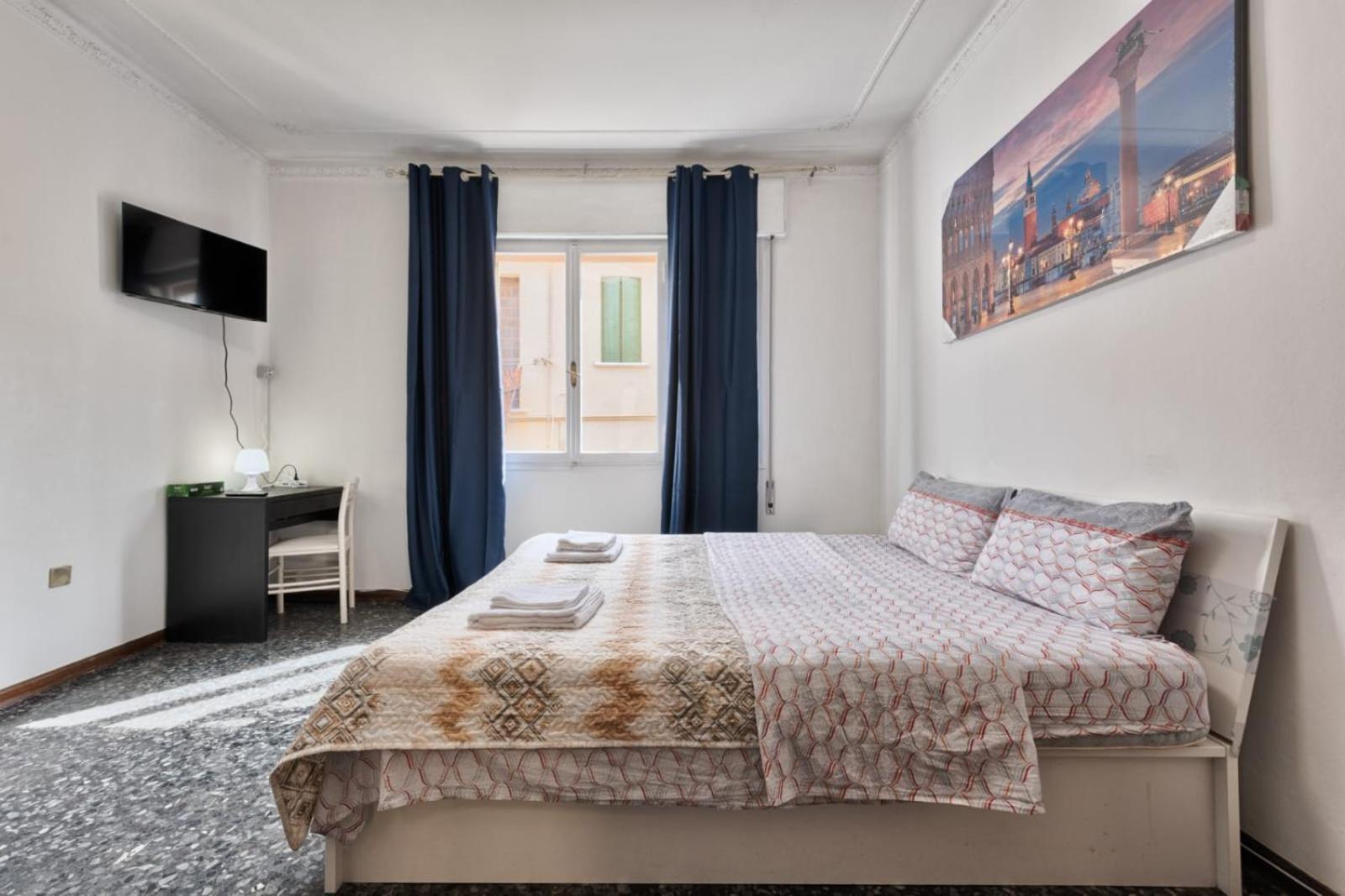 Cozy Best Apartment In City With Free Parking Маргера Екстериор снимка